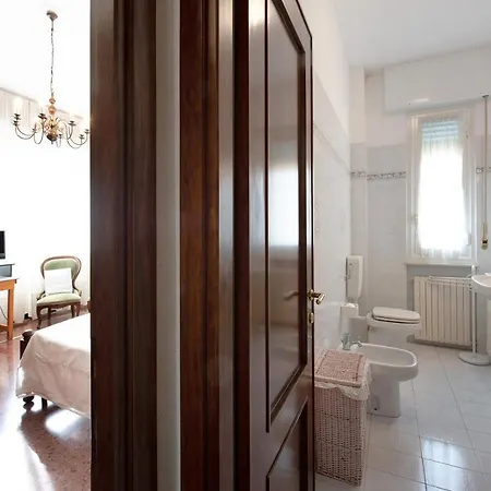 Enrica - Arenzanohost * Arenzano